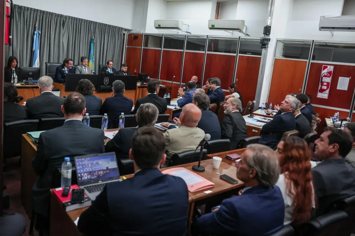 Juicio por la muerte de Maradona: la Fiscalía pidió hasta 12 años de prisión y apuntó contra seis acusados